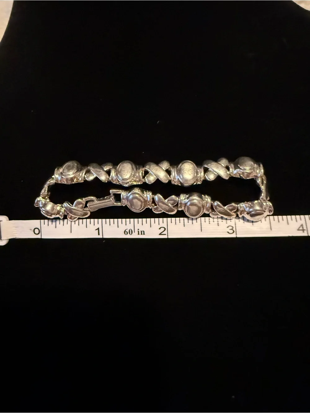 Classic Silver Tone -Link Bracelet with X O Accents - Silver Tone